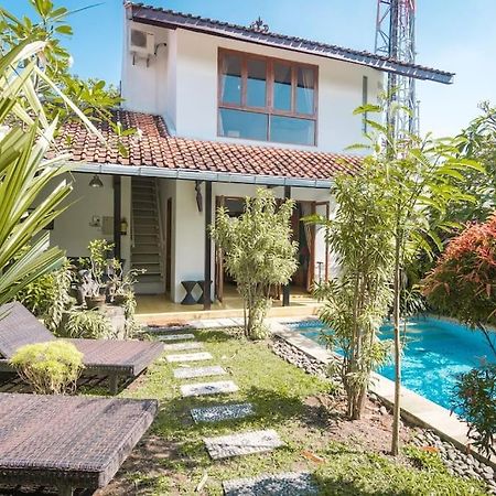 Villa Bougenville Yogyakarta Exterior foto